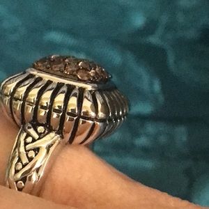 Gorgeous Silver Ring with Brown Stones - size 7